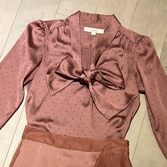 LOFT Tops - LOFT Long Sleeve Tie Neck Polka Dot Blouse, XXS, Mauve/Dusty Pink